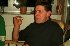 DIGITAL CAMERA