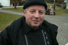 DIGITAL CAMERA